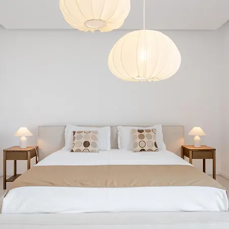 Villa Modern 4-bedroom With Infinity Pool Albufeira