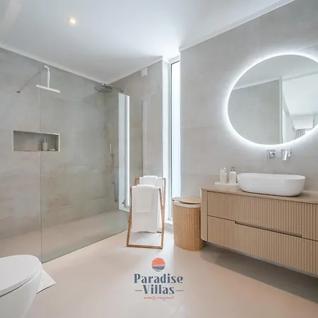빌라 Modern 4-bedroom With Infinity Pool 알부페이라